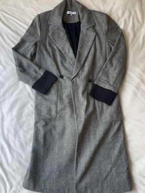 WeWoreWhat Grey Double-Breasted Trench Coat with Black Cuffs